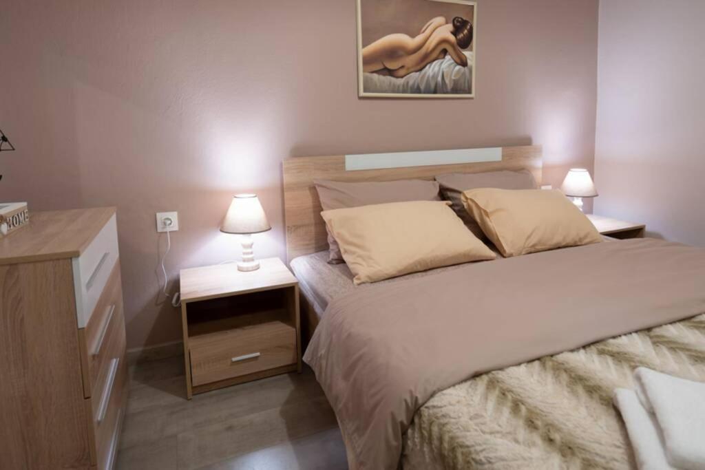 Το Άλλο Σπίτι... Villa Aridaía Eksteriør bilde