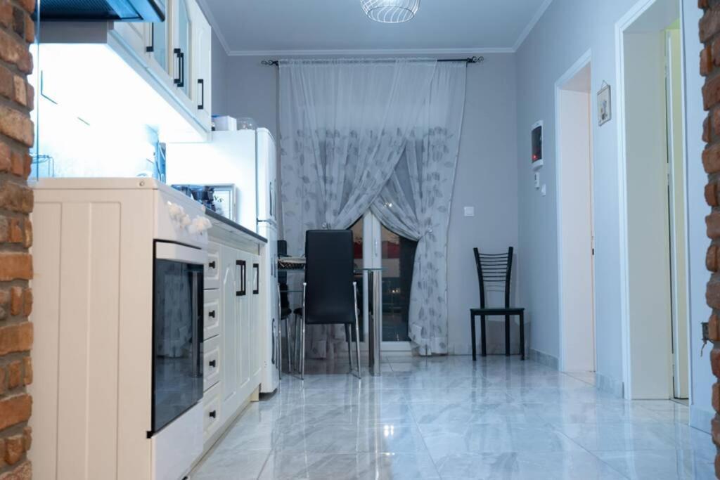 Το Άλλο Σπίτι... Villa Aridaía Eksteriør bilde